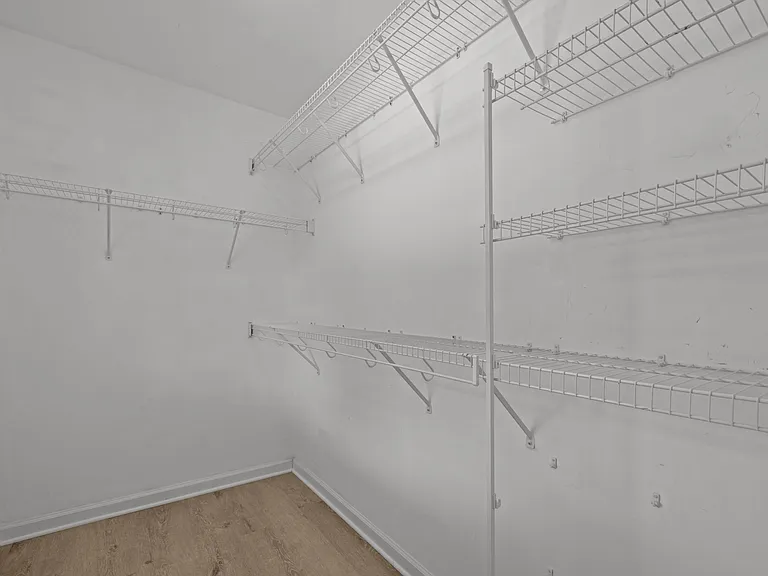 404 Foxbridge Ct — Photo 26