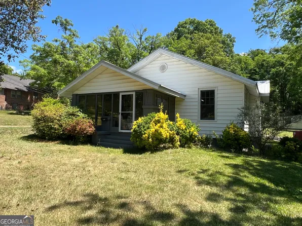 1604 Us Highway 29, West Point, GA 31833