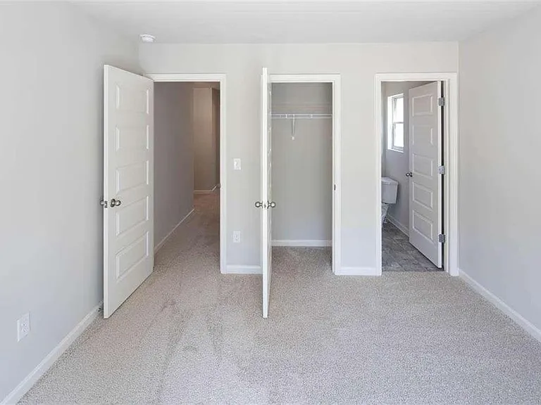 1494 Townsend Ct — Photo 6