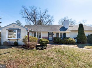 2 Benburb Rd, Phoenixville, PA 19460