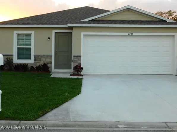 1533 Stone Ridge Cir, Sebring, FL 33870