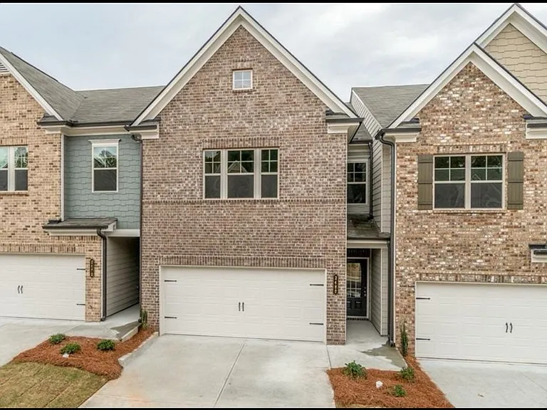 2488 Irwell Way — Photo 1