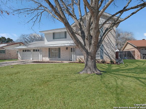 2nd image of 13031 De Luna St