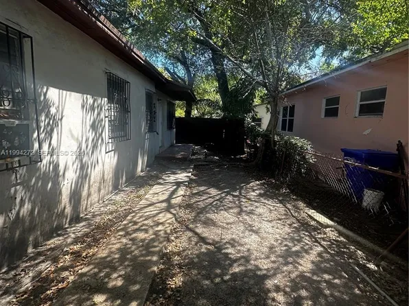 112 NE 63rd St #112, Miami, FL 33138