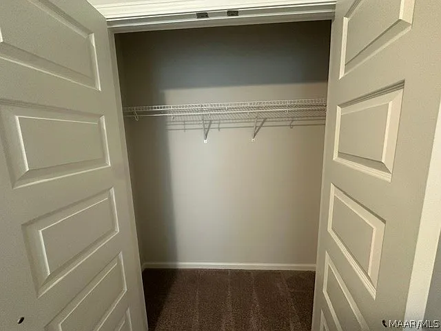 444 Country Club Dr — Photo 14