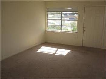 4th image of 2930 Almeda Plaza Dr