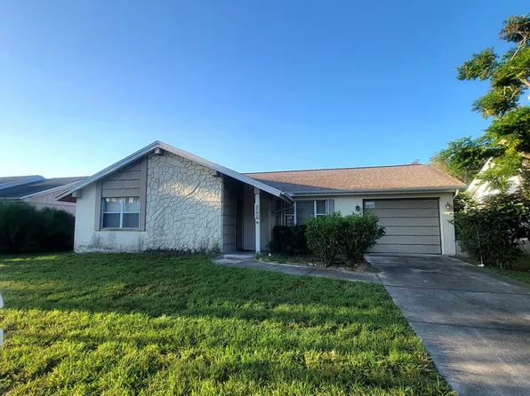 3702 Sail Dr, New Port Richey, FL 34652