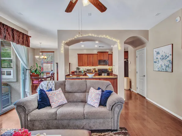2307 E PECAN Road, Phoenix, AZ 85040