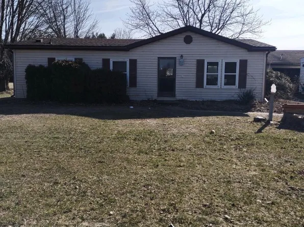 3188 E Gordonville Rd, Midland, MI 48640