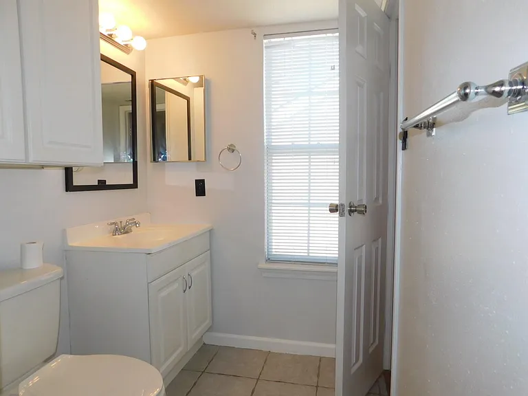 11710 Southlake Dr #23 — Photo 6