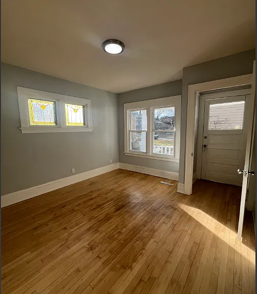 2552 N Humboldt Blvd — Photo 2