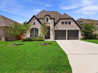 2049 SAXONHILL DR, San Antonio, TX 78253