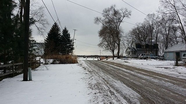 2nd image of 120 Bowers St