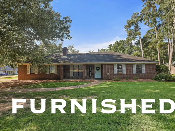 101 Wildwood Ln, Brandon, MS 39047
