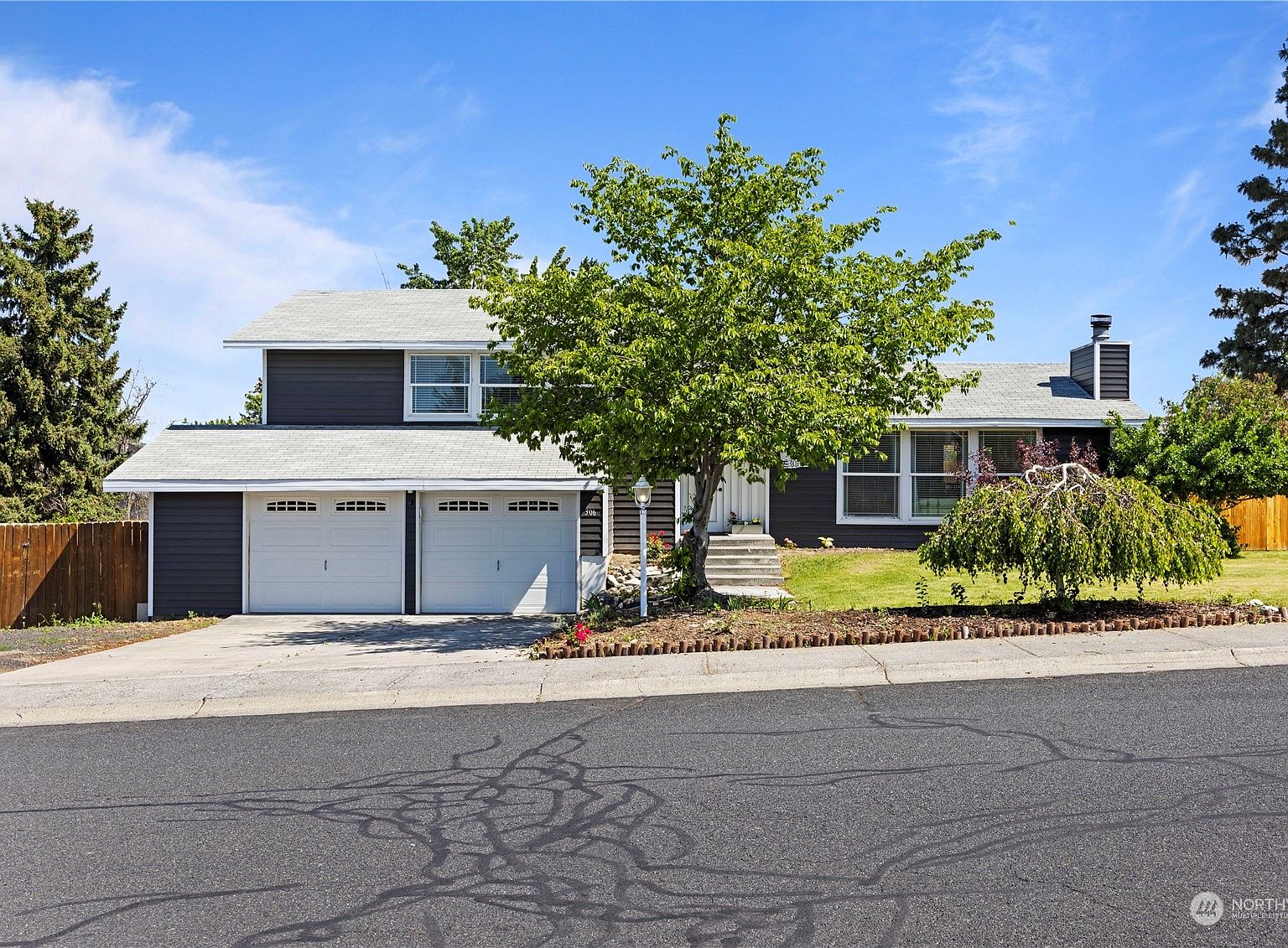 306 W Belmont Avenue, Moses Lake, WA 98837 MLS NWM2073084 Zillow