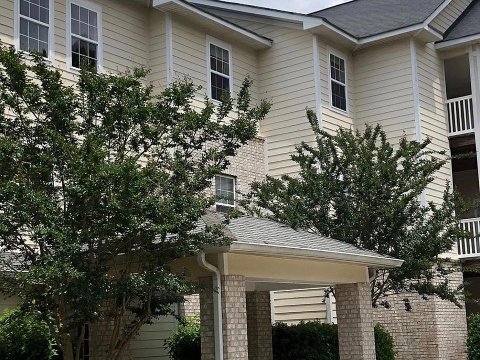 1st image of 2934 Shades Valley Ln