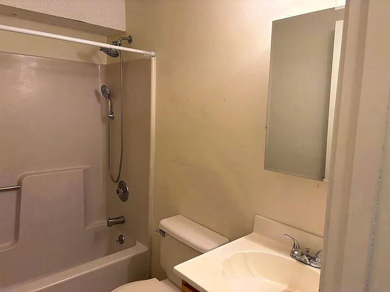 904 White Cedar Blvd — Photo 9