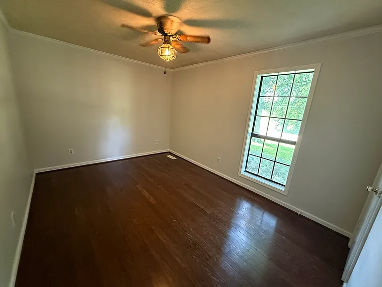 102 Hickory Hill Dr #A — Photo 14