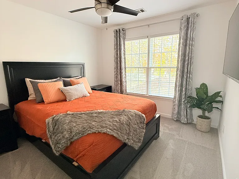 2395 Saint James Dr NW — Photo 17