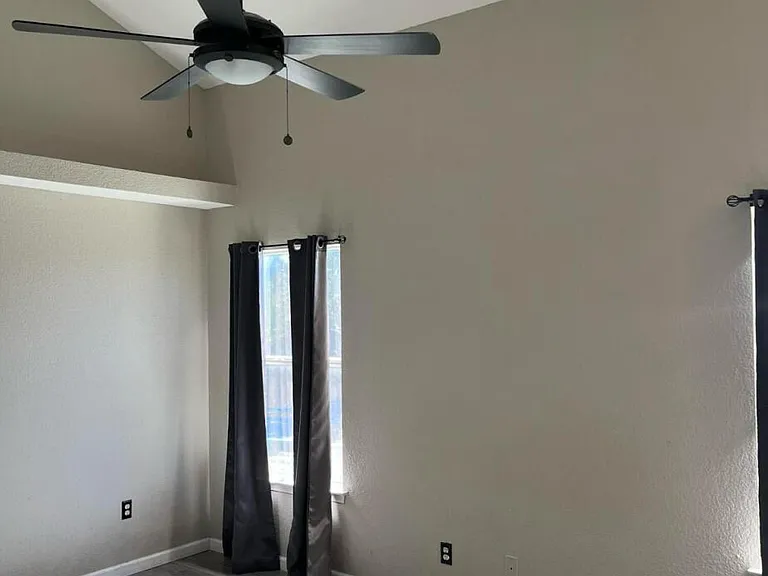 7548 Plaza Taurina Dr — Photo 19