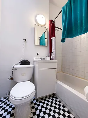 Rented by Compass | media 9