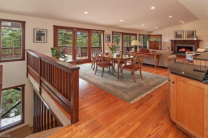 1st image of 709 Cristina Dr