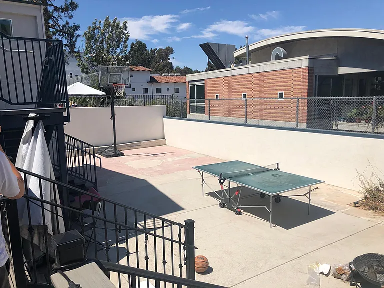 626 Landfair Ave #11 — Photo 17