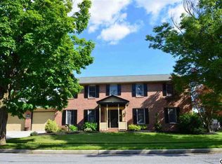 1110 Dry Powder Cir, Mechanicsburg, PA 17050