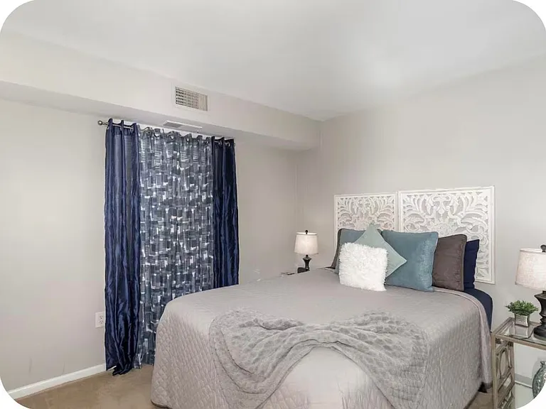 556 Allison Dr — Photo 13