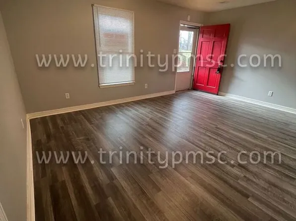 170 Sherman Dr, Boiling Springs, SC 29316