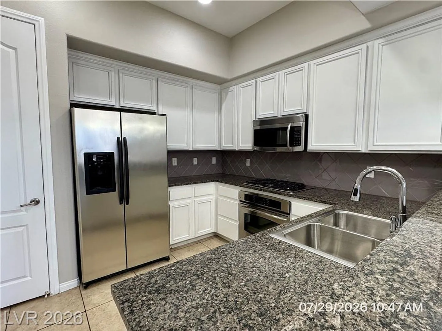 2 Bed, 2 Bath in a Guard-Gated Community with Resort-Style Amenities — Photo 4