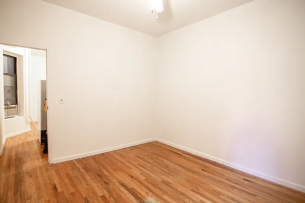 Rented by Nolita Group | media 13
