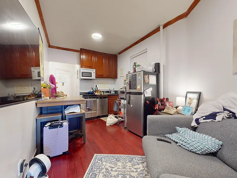126 Mac Dougal St #4B — Photo 2