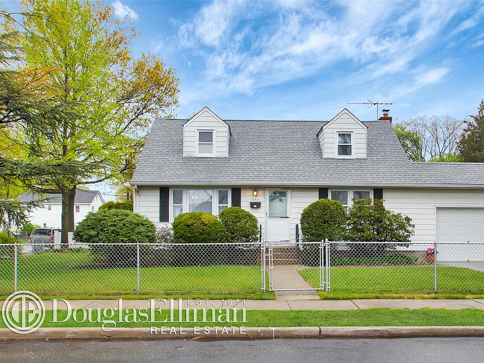 1st image of 575 Wadleigh Ave