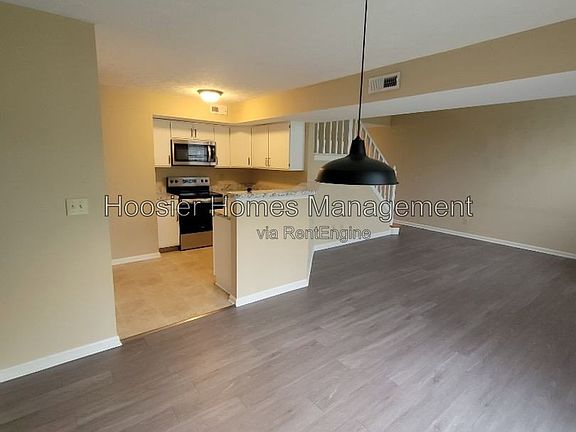 4th image of 1572 Brookfield Cir