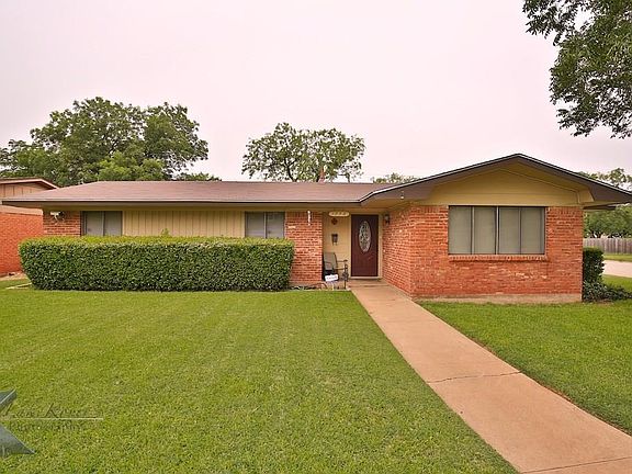 4th image of 1772 Beechwood Ln