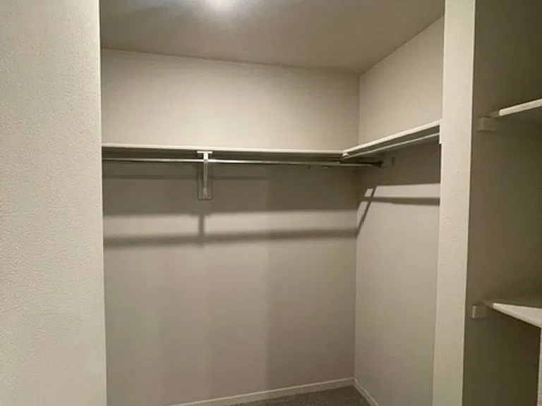 7814 S 290th East Ave — Photo 10