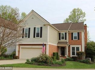 11902 Parkland Ct, Fairfax, VA 22033