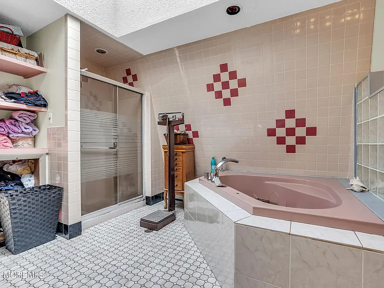 29 Woodrow St — Photo 30
