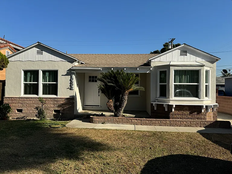 10606 Bryson Ave — Photo 24