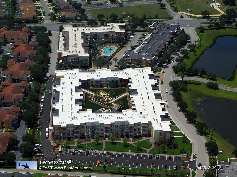 Urbana — Photo 35