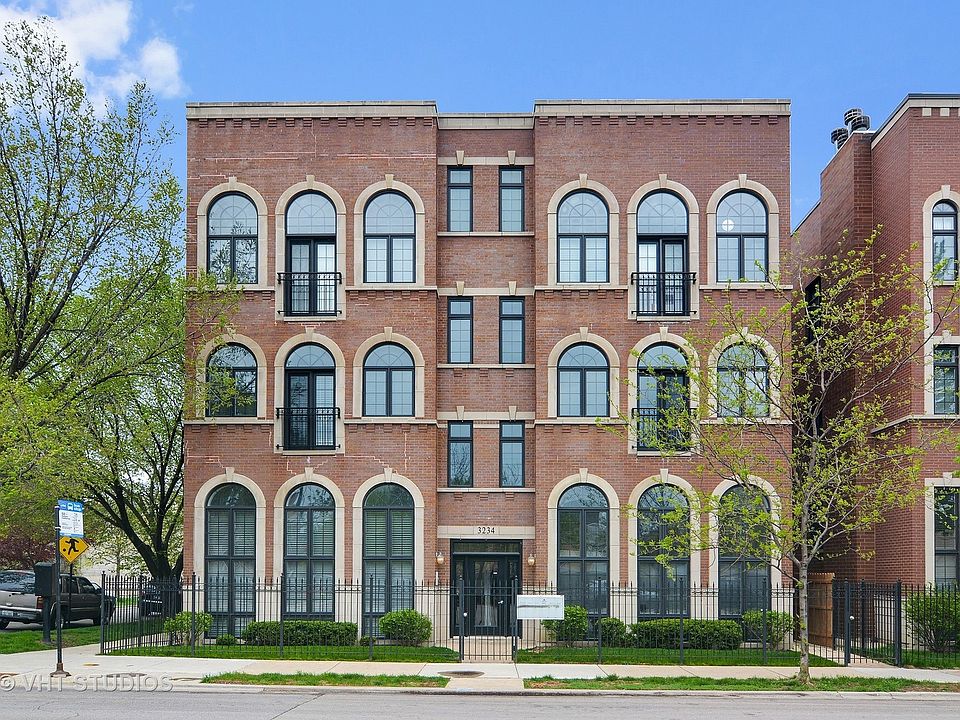 1st image of 3234 N California Ave APT 2s