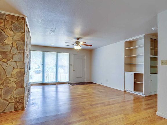 4th image of 929 Groner Dr