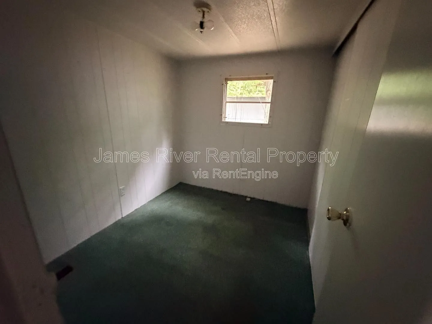 3 bed, 1.0 bath, 550 sqft, $795 — Photo 2