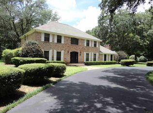 5925 Mandie Ln, Milton, FL 32570