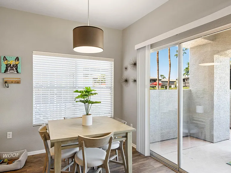 Luxe at Ocotillo — Photo 8