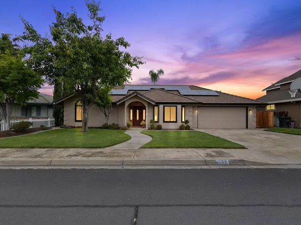 1934 Pontiac St, Oakdale, CA 95361