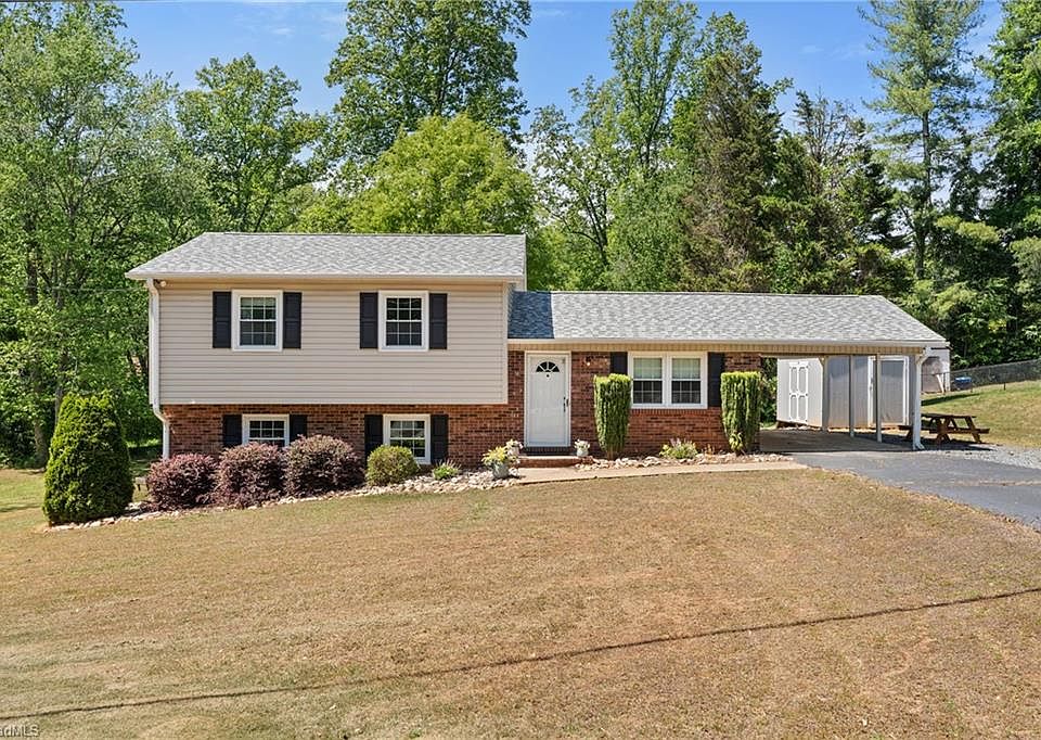 1st image of 606 Merriweather Dr