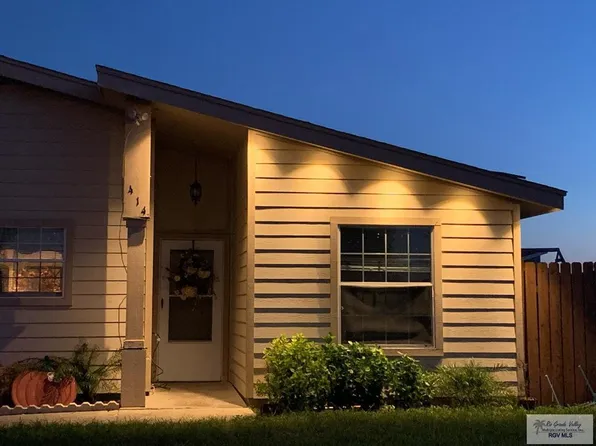 414 Cancun, Los Fresnos, TX 78566