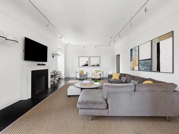 180 West 58th Street 11A image 3 of 16